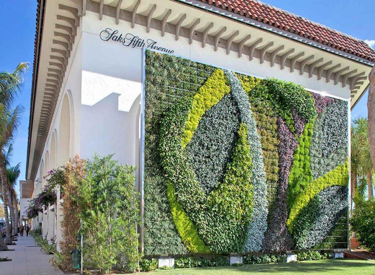 Living wall outside a Saks fifth Avenue